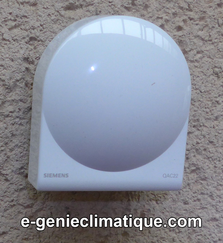 20_sonde_de_temperature_exterieure_QAC22_monte